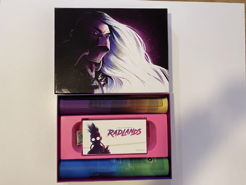 Настольная игра Radlands (Super Deluxe Edition)