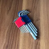 Бадминтон, воланчики, одеяло для пикника, коврик для йоги, рол, шестигранники, сушка для зелени 6