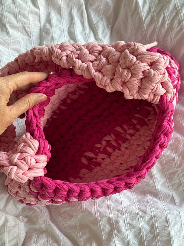 Розовая вязаная сумка, Вязаная сумка-сердце 3