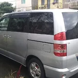 Toyota Noah 2004 5