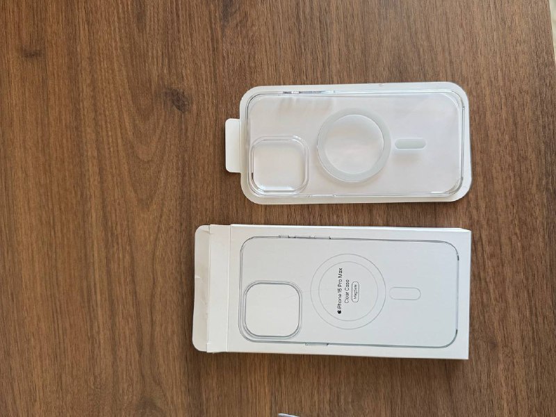Чехлы на iPhone 15 pro и 15 pro max 3