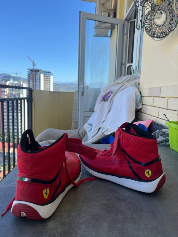 Оригинальные кроссовки PUMA размер 38 EURO 3