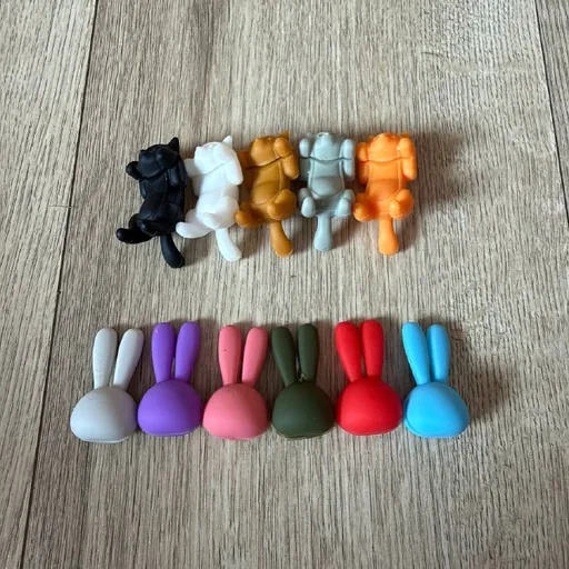 Wine glass markers