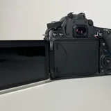 Canon EOS 80D ფოტოკამერა 3