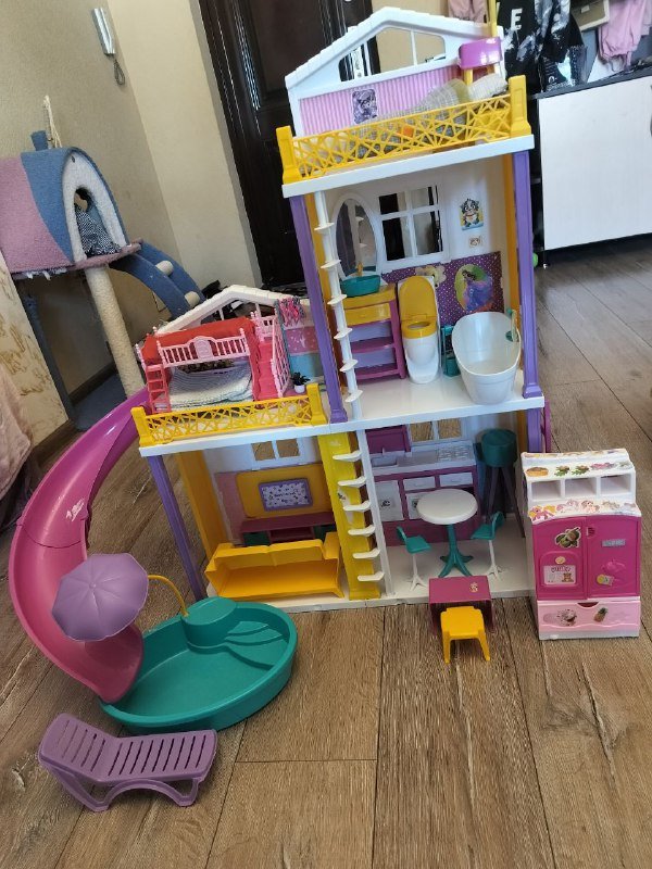 Домик для кукол с мебелью, куклой, одеждой и питомцами 3