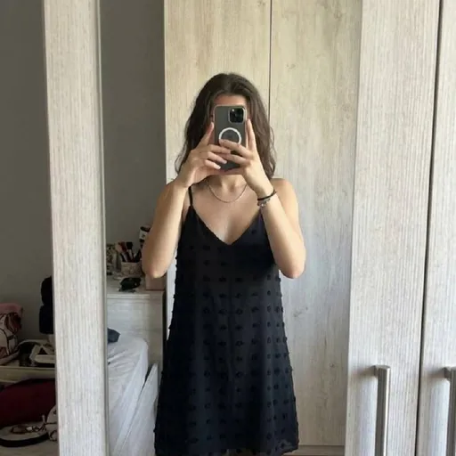 Платье, брюки Zara, рубашка Waikiki
