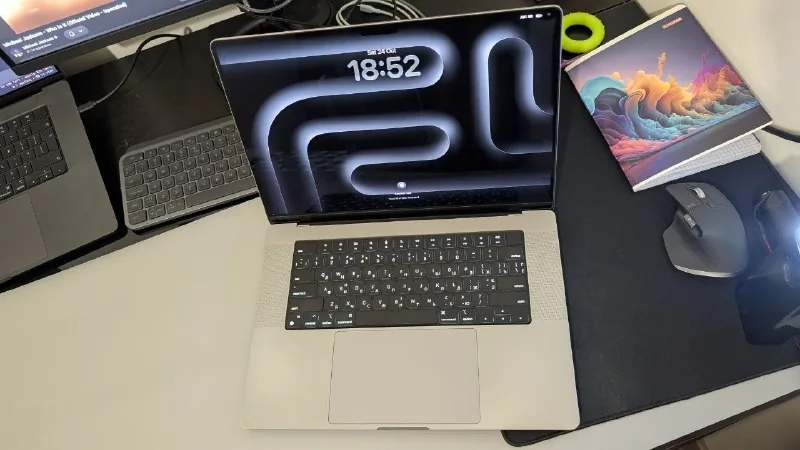 MacBook Pro 16” 16GB 512GB 1
