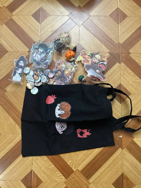 Аниме фигурки, брелоки, значки, сумки