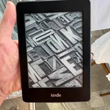 Amazon Kindle Paperwhite 2 1