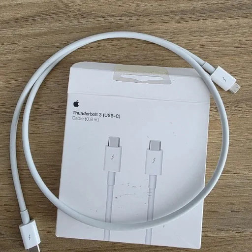 Thunderbolt 3 USB-C кабель