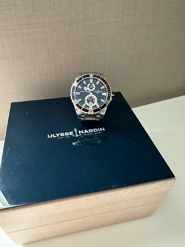 Часы Ulysse Nardin Marine Diver, Часы Oris Propilot X, Часы Police 15715J