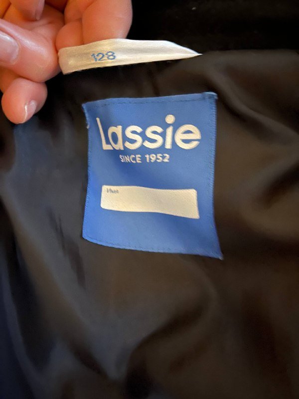 Зимняя куртка для мальчика размер 128 3