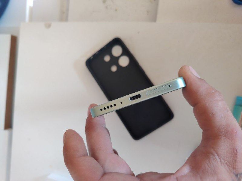 IPhone 12 mini, Xiaomi Redmi note 13 5
