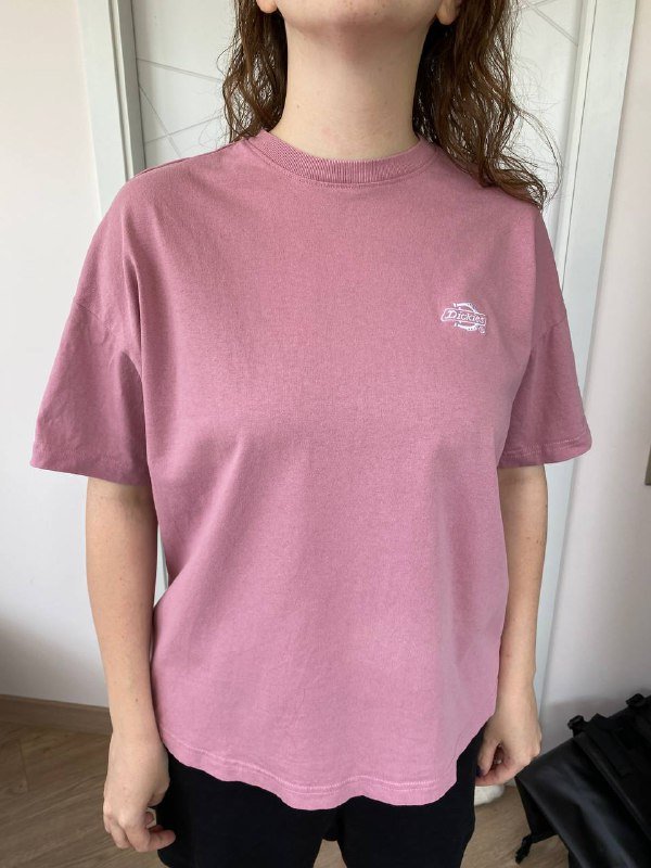 Женская футболка Nike, Футболка Dickies 4