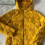 Женский пуховик Uniqlo 1