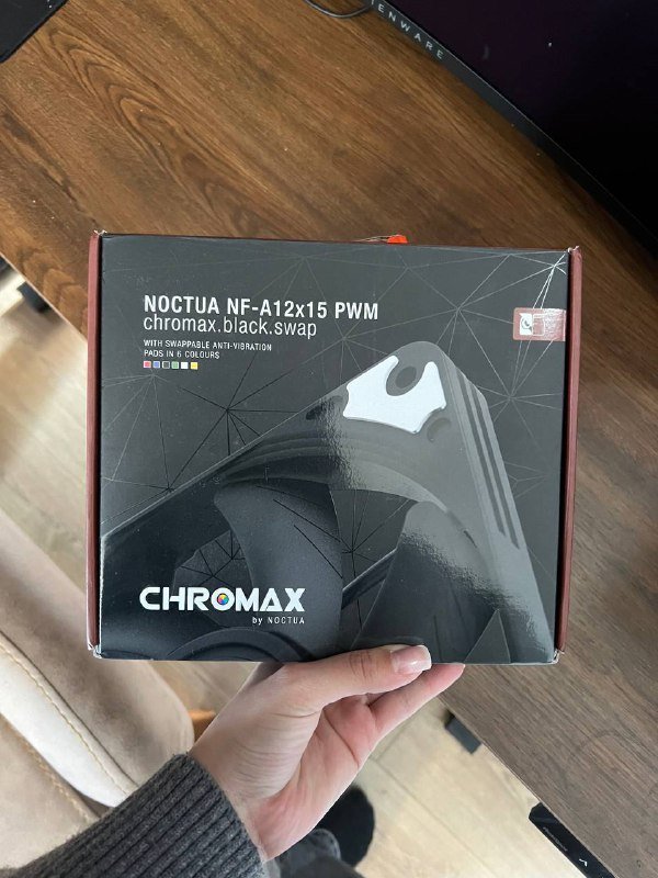 монитор, системный блок, кронштейн, комплектующие ПК 3