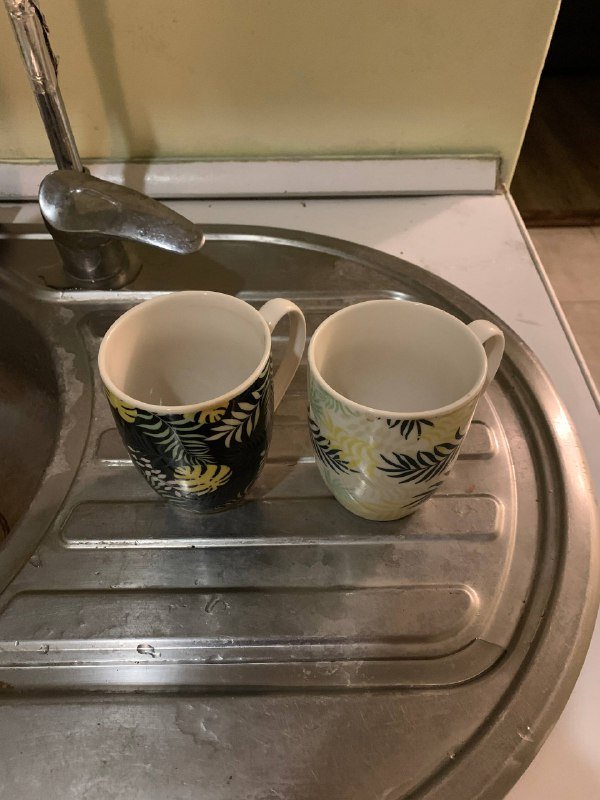 Сатейник с крышкой, набор мисок, кружки, подушки 4