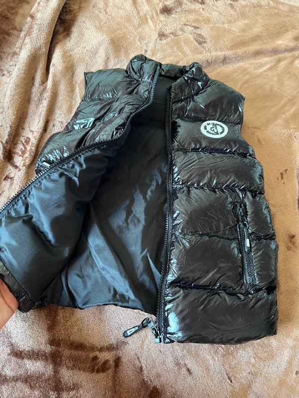 Детская жилетка 3-4 года 2