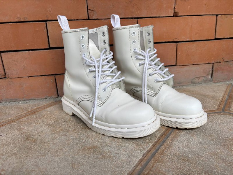 Dr. Martens 38 размер, Nike Jordan 1 38 размер
