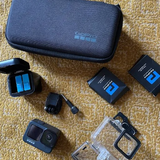 Go Pro 9, стол, стулья
