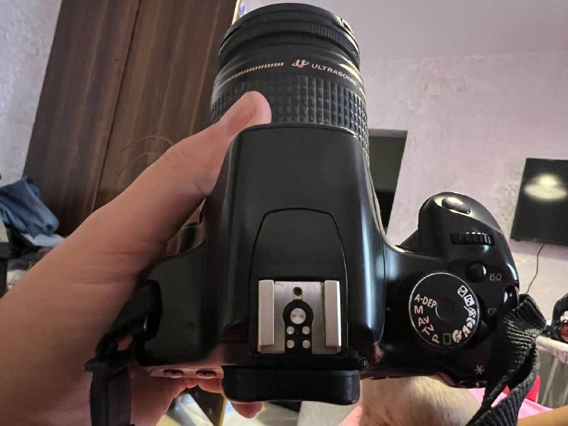 Фотоаппарат Canon EOS450d 5