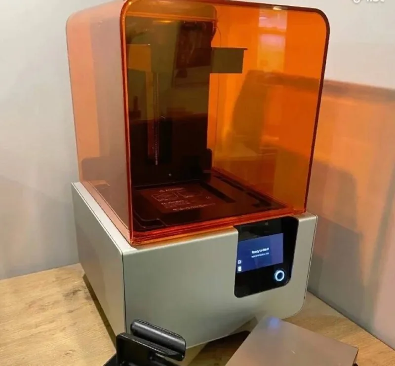 3D принтер Formlabs Form 2 1