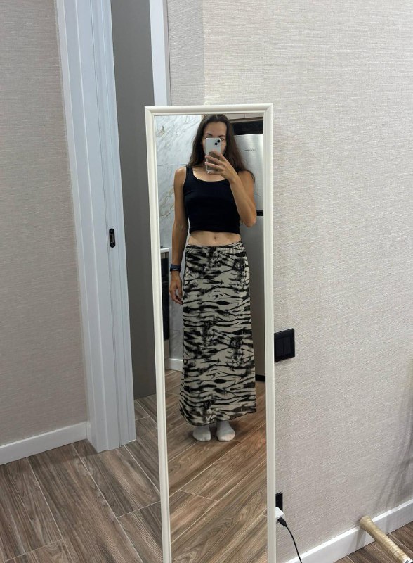 Платья женские Zara, Sela, разные размеры М/44-46