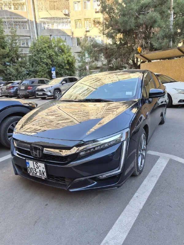 Honda Clarity PHEV Touring 1