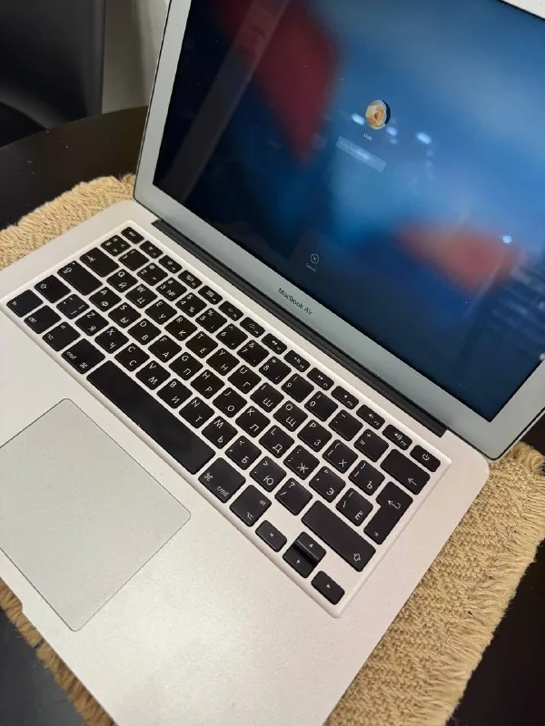 MacBook Air 13 2017 128GB 1