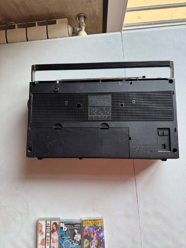 Магнитофон National Panasonic RX-5010 T с кассетами 5