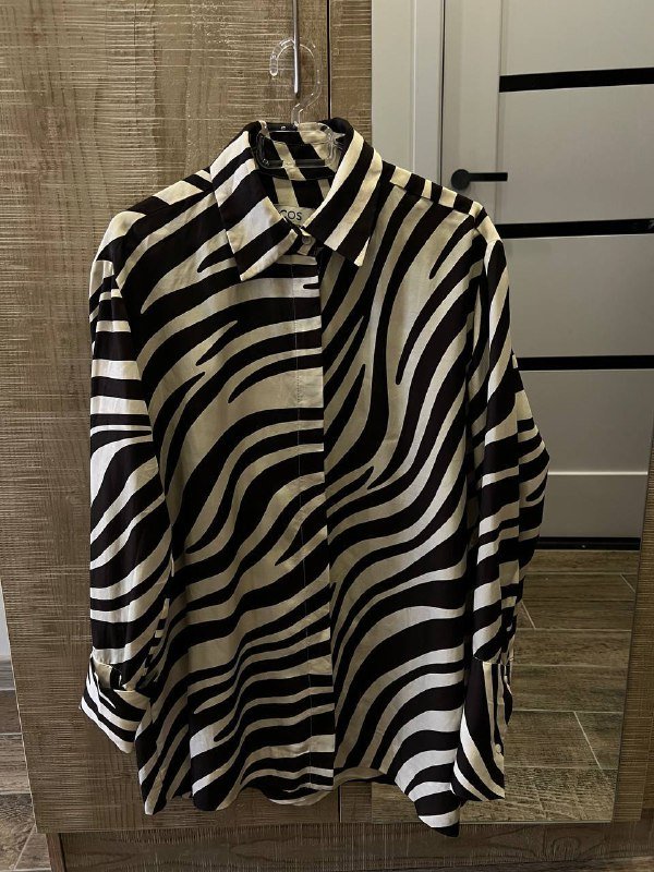 Рубашка cos черно-белая женская 36 размер