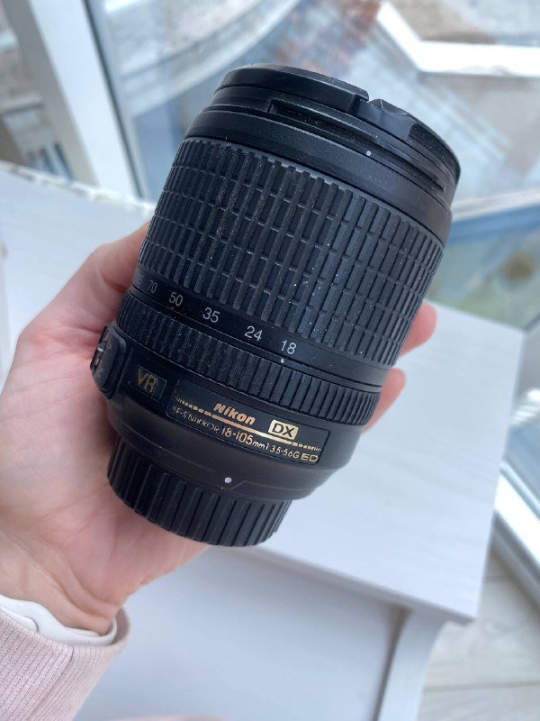 Объектив Nikon б/у