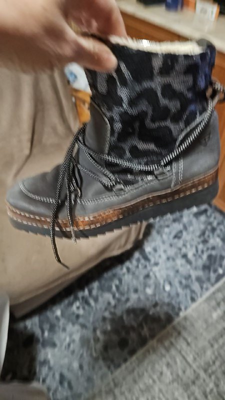 Новые женские ботинки размер 37 и 38