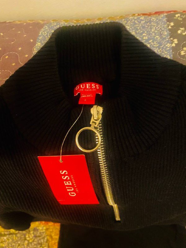 Свитер GUESS размер L новый с биркой 2