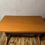 Пластмассовый садовый стол 2