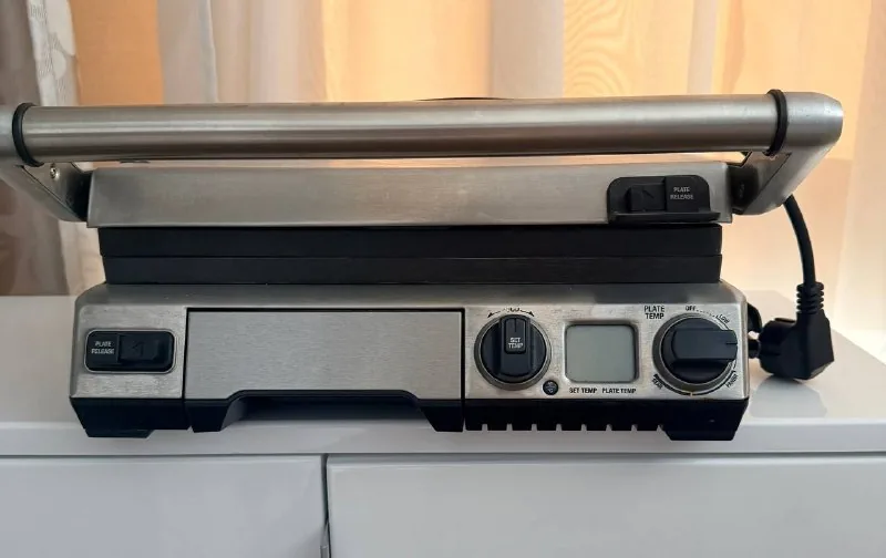 Электрогриль BORK G802 1