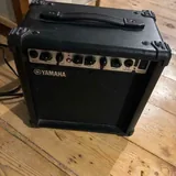 Электрогитара YAMAHA с усилителем 4