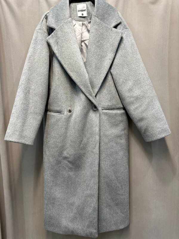 пальто женское, сумка DKNY, джинсы женские, кофта с капюшоном, кеды DKNY, рубашка Minus, спортивные штаны Puma, лоферы, джинсы Tommy Hilfiger