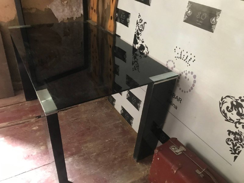 стеклянный стол M130-76