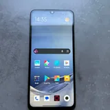iPhone 12, Redmi 14C 7