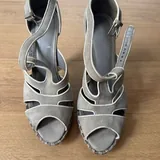Женские туфли Saint Laurent, Christian Louboutin, Chanel, Louis Vuitton 8