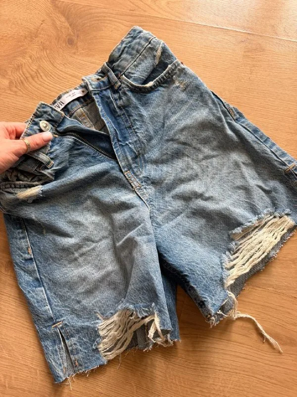 Джинсовые шорты Zara 1