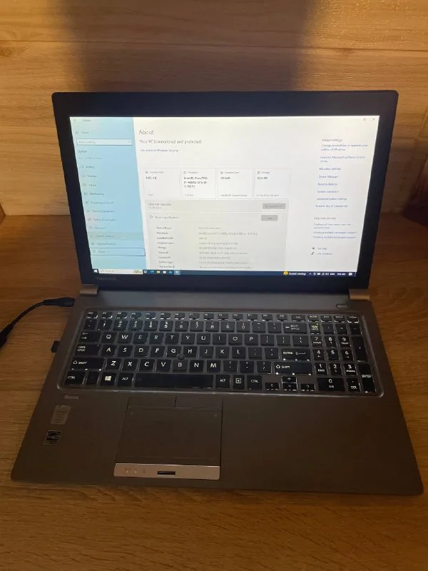 Toshiba Tecra Z50-A 1