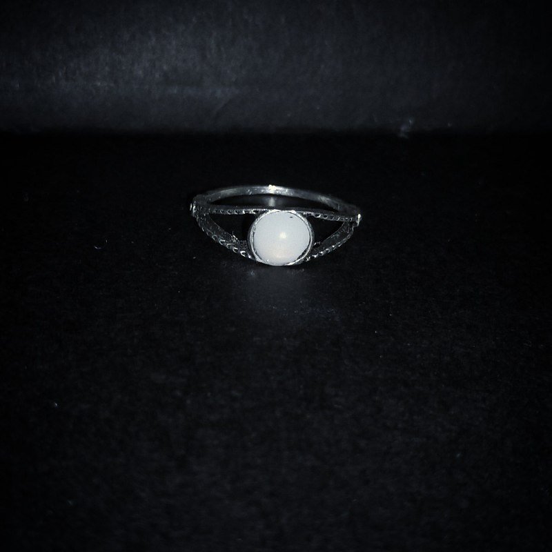 Металлические кольца элегантные качественные 3