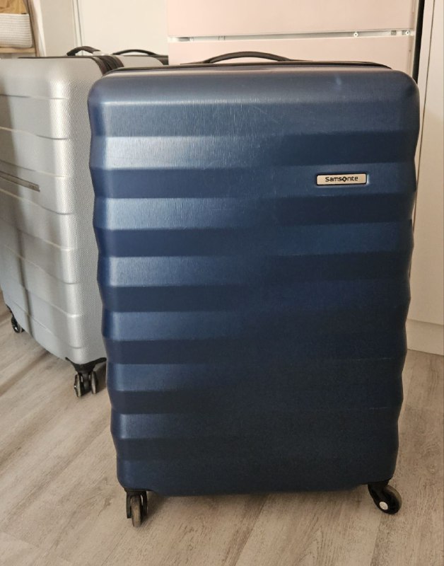 Чемоданы Samsonite большие, разных цветов 2