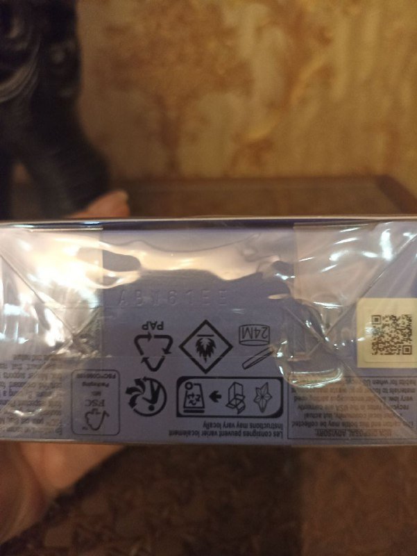 Calvin Klein Obsession, Juice Couture Peace and Love, Juice Couture Hollywood Royal, Chanel Coco Noir, Mugler Angel 10