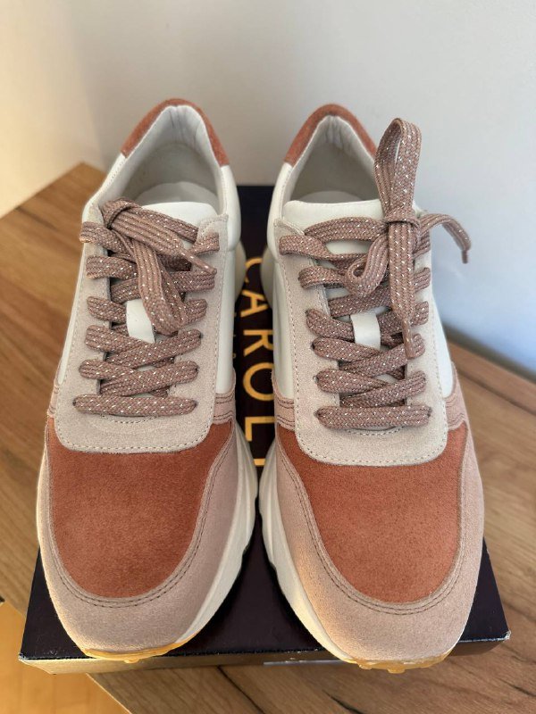 Кроссовки Coral, Tucino, ботильоны Carinii женские натуральная кожа