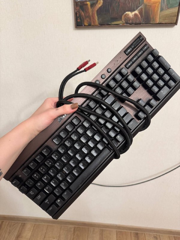 Клавиатура Corsair