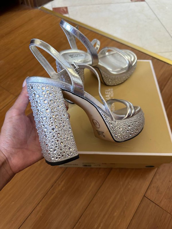 Босаножки Michael Kors 37 размер 3