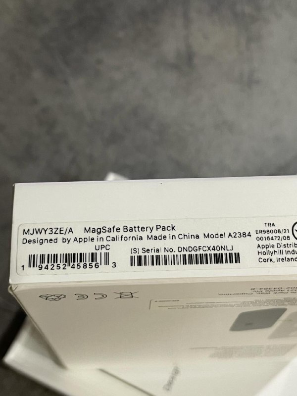 MagSafe Battery Pack, Leather Sleeve для iPhone 12 Mini 4
